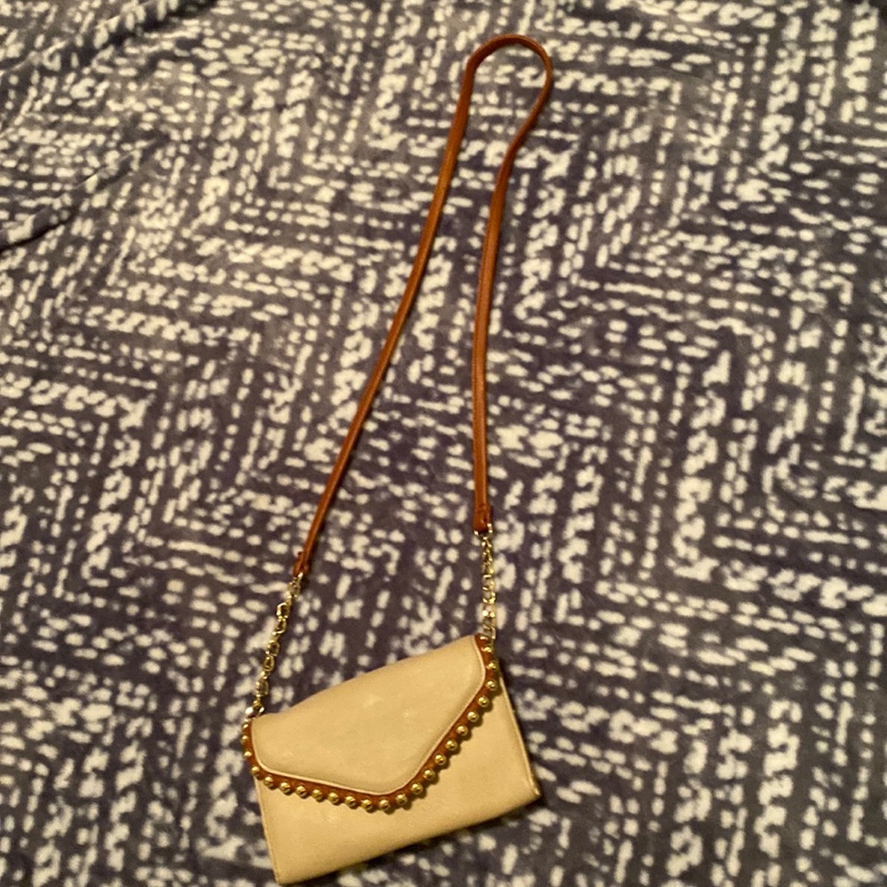 Stylish off shoulder tan purse